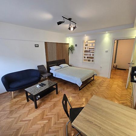 Azzurro Studio Apartment Beograd Bagian luar foto
